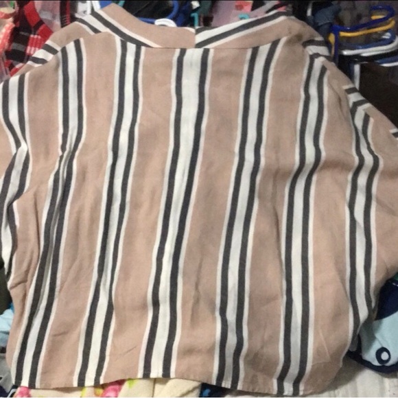 Sim and Sam Blouse - Picture 5 of 5